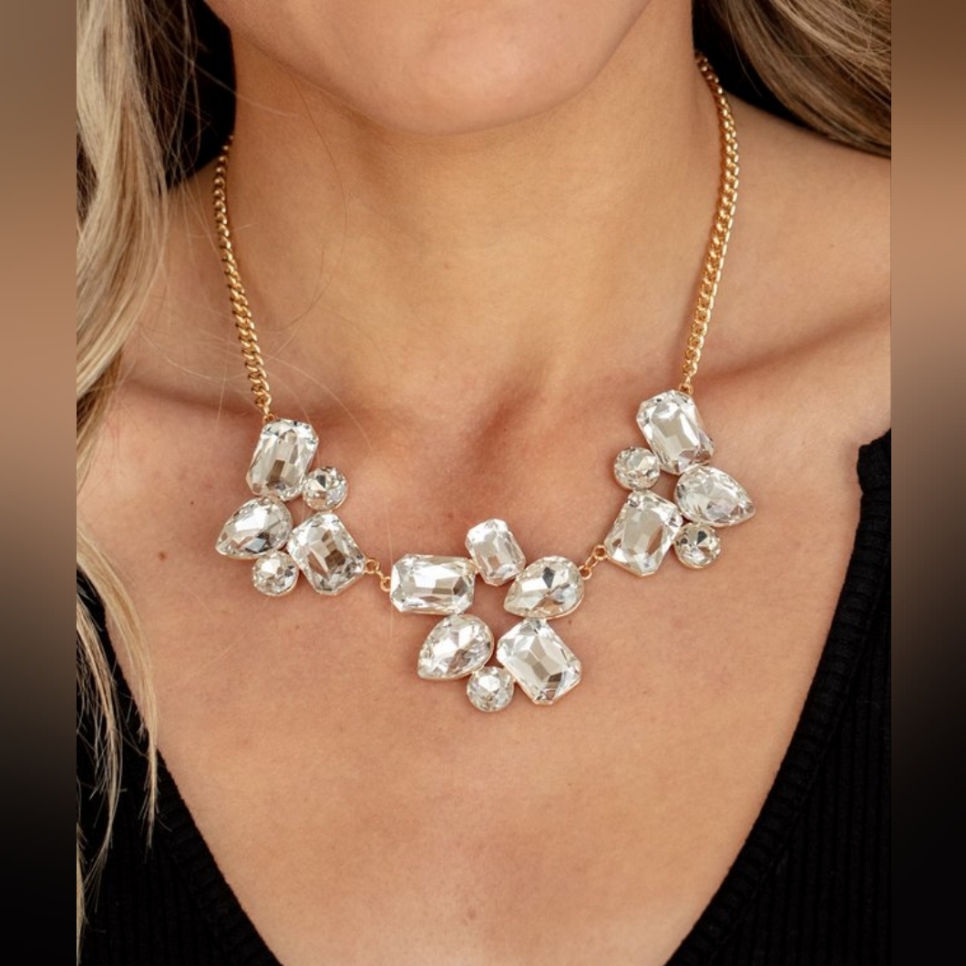 Paparazzi Gold Necklace With Clear Gems Paparazzi Gold Necklace With Clear Gems